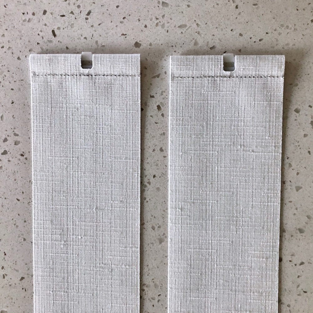NEW White/ Off White Cloth Vertical Blinds - Picture 5 of 8